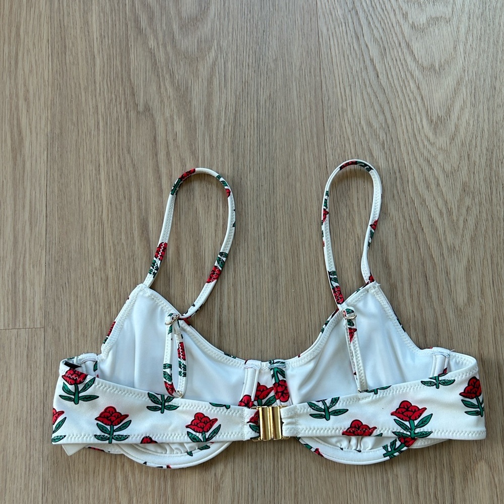 RHODE Divya Bikini Top 2 - Picture 7 of 9